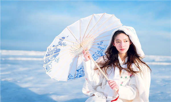 新源试管代怀生子多少钱一个？助孕之路的费用分析与方案选择